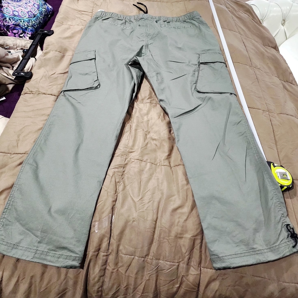 NWT Old Navy Ultimate Tech Pull-On Cargo Pants Men's Size XL(Green) - Picture 4 of 11